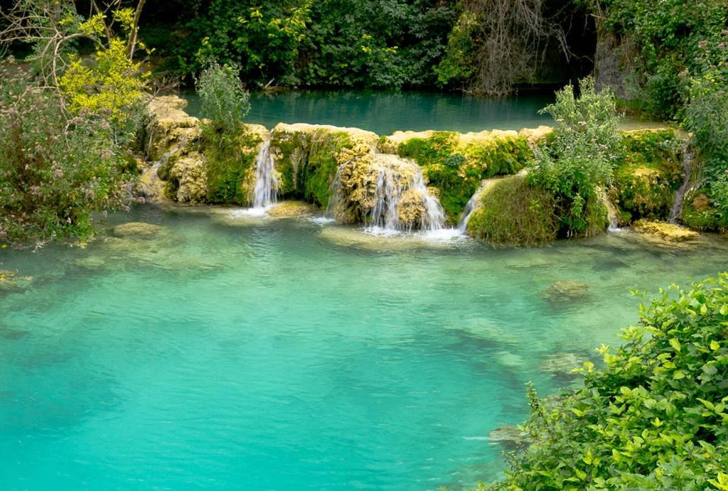 El Salto Del Agua Autentico El Molino De La Cascada Orbaneja Orbaneja del Castillo Zewnętrze zdjęcie